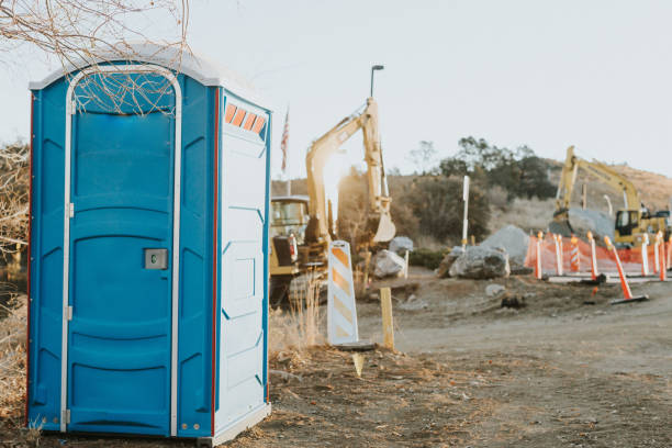 Portable Toilet Options We Offer in Evansdale, IA