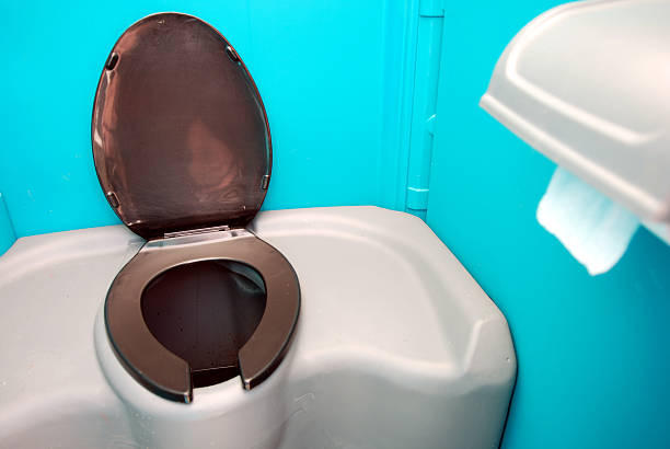 Best Portable toilet rental cost  in Evansdale, IA