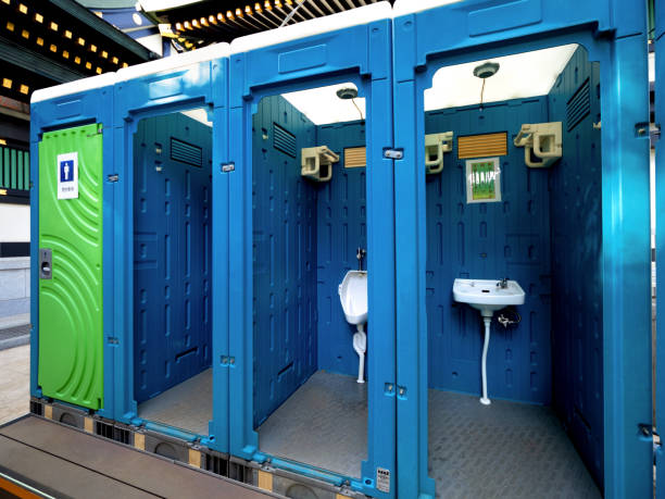 Best Portable restroom trailer rental  in Evansdale, IA